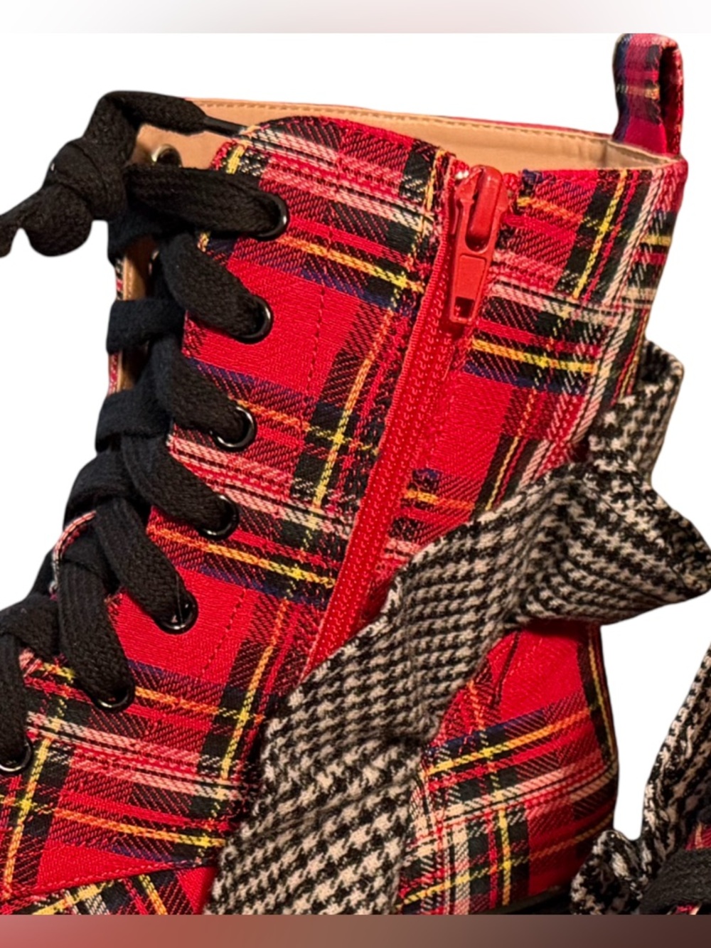 Betsey Johnson NWT Sz 9 Rozy Red Plaid Combat Boots Houndstooth Accent (SH327) - Picture 6 of 12